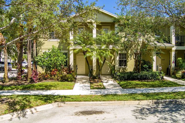 2 of 44 - 2124 Se Grand Drive, Port St. Lucie, FL