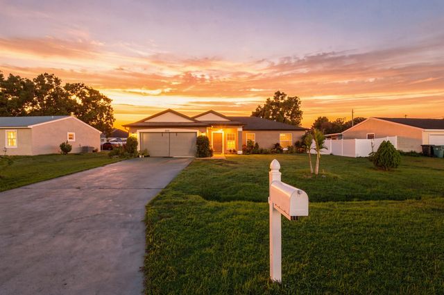 2 of 58 - 2233 Se West Blackwell Drive, Port St. Lucie, FL