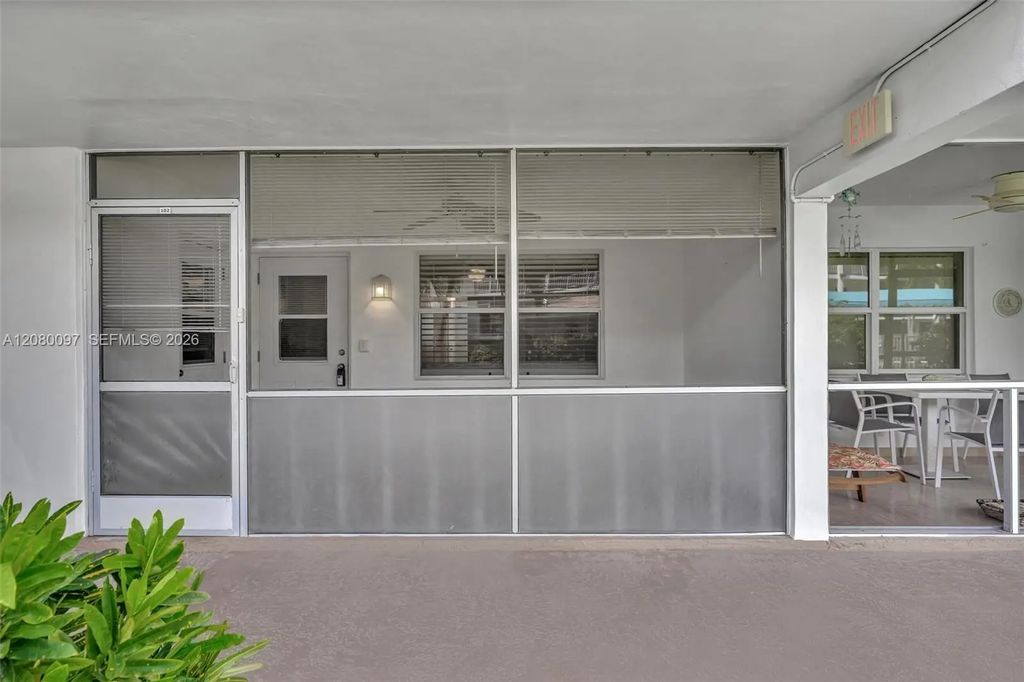 580 Egret Drive #102, Hallandale Beach