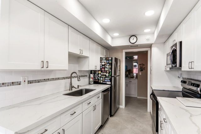 3 of 28 - 5480 N Ocean Drive #a1d, Singer Island, FL