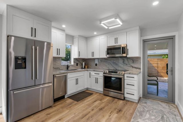 5 of 21 - 918 Se 3rd Avenue, Delray Beach, FL