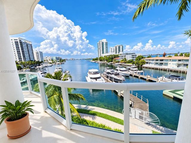5 of 47 - 7918 Harbor Island Drive #307, North Bay Village, FL