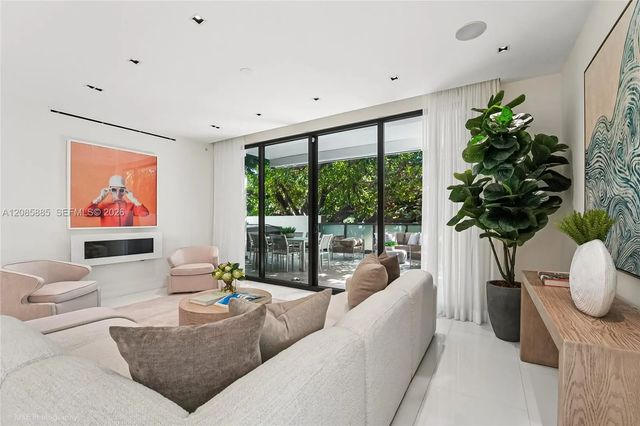 2 of 22 - 350 Meridian Avenue #201, Miami Beach, FL