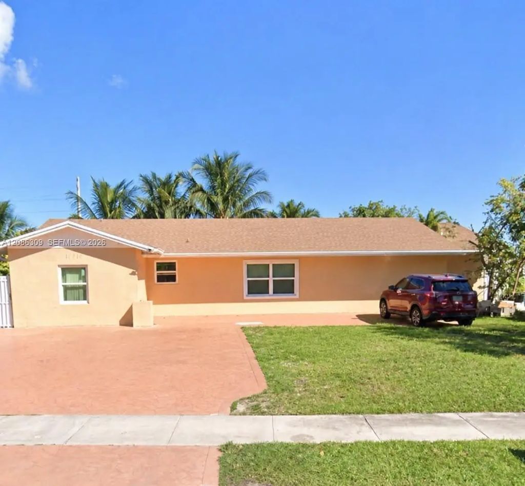 16515 Sw 107th Court, Miami