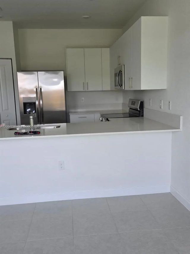4 of 8 - 17927 Sw 358th Street #0, Homestead, FL