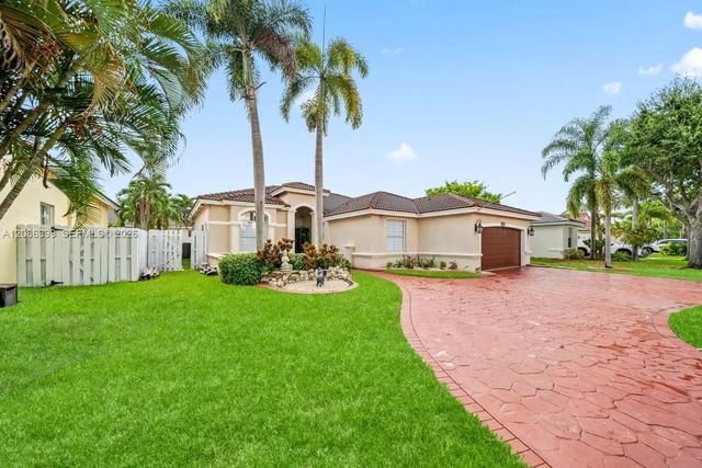 2 of 19 - 19174 Nw 23rd Place, Pembroke Pines, FL
