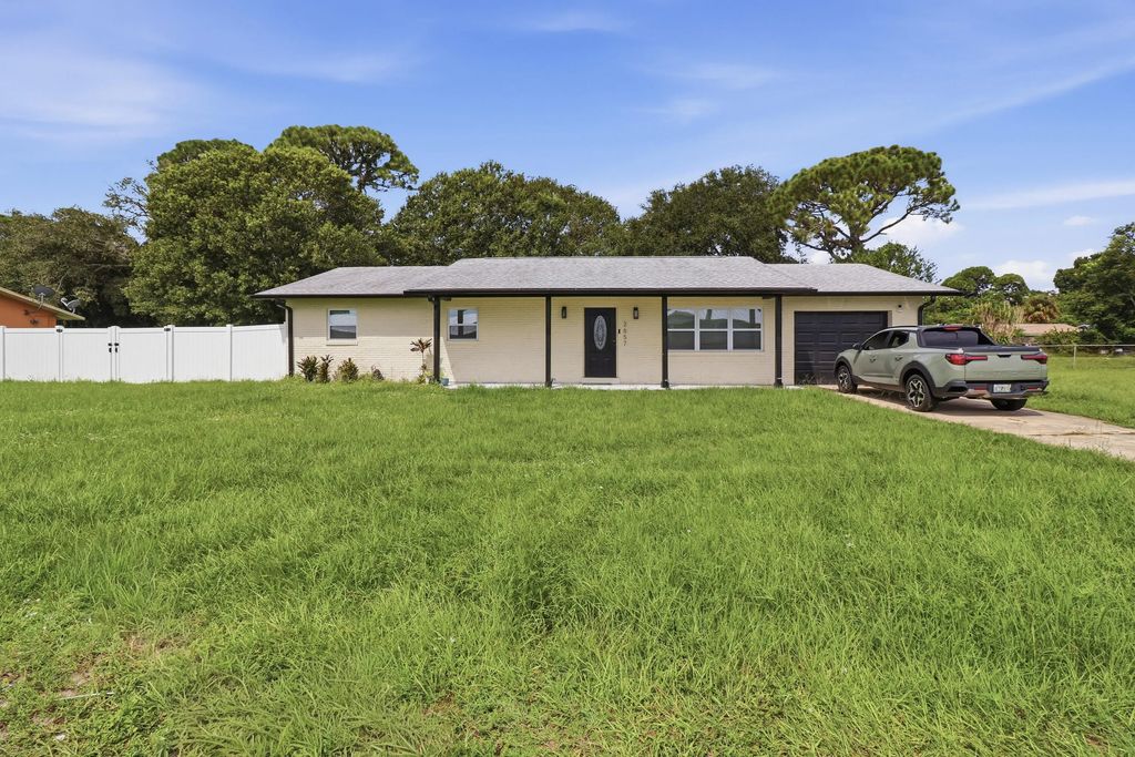 2657 Seneca Avenue, Fort Pierce