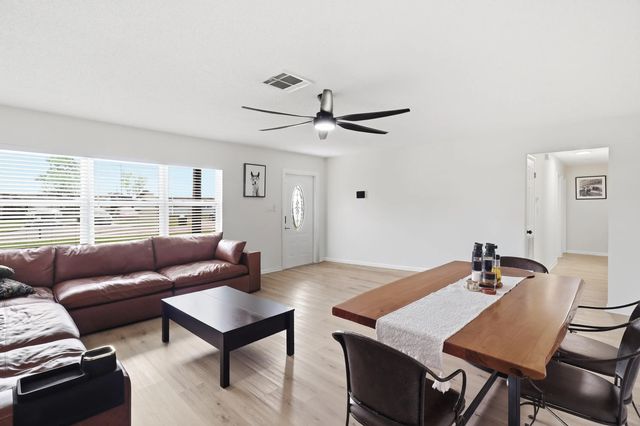 3 of 27 - 2657 Seneca Avenue, Fort Pierce, FL