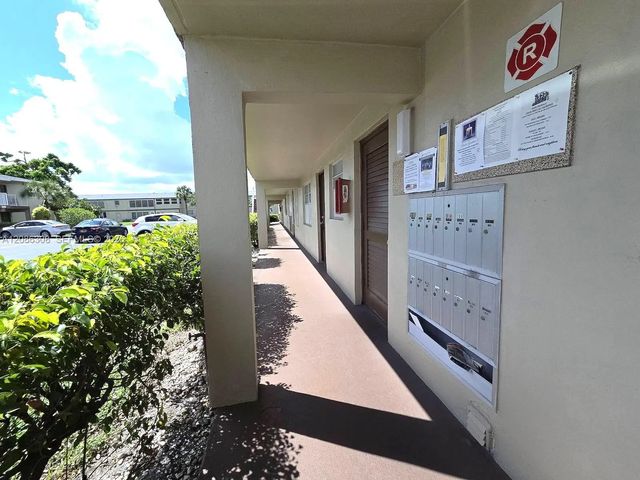 5 of 50 - 601 Nw 79th Avenue #101, Margate, FL