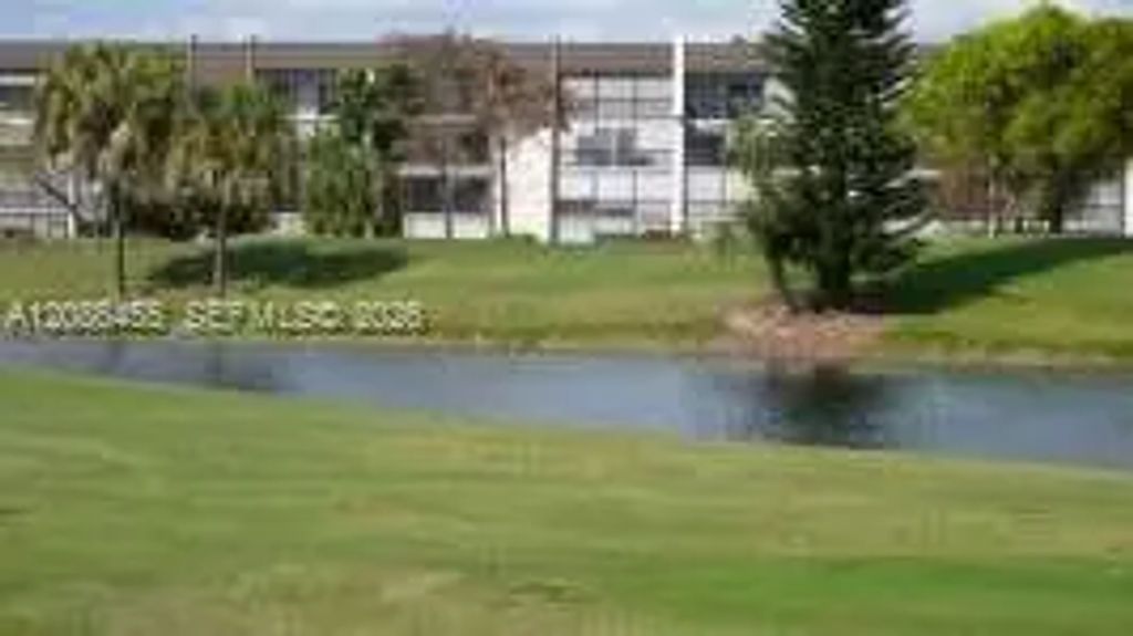 6100 Nw 44th Street #405, Lauderhill