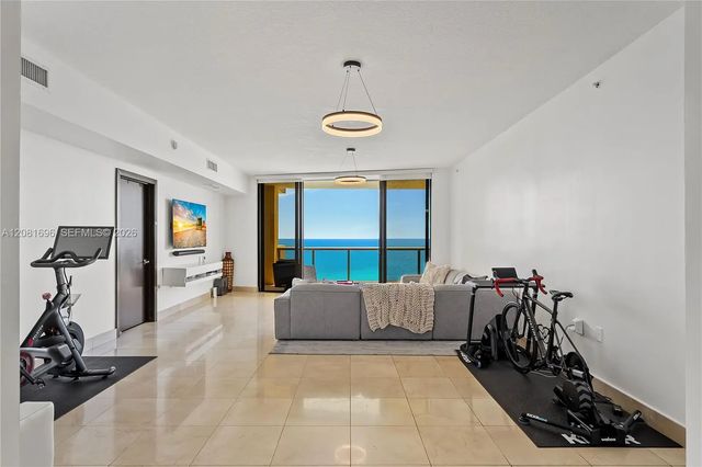 3 of 40 - 16275 Collins Avenue #2101, Sunny Isles Beach, FL