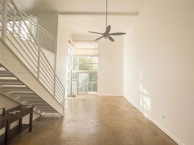 3 of 16 - 7744 Collins Avenue #19, Miami Beach, FL