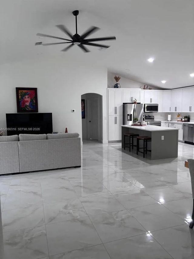 2 of 17 - 18537 60th Street, , FL