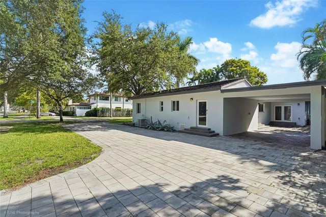 3 of 22 - 101 Palmetto Drive, Miami Springs, FL