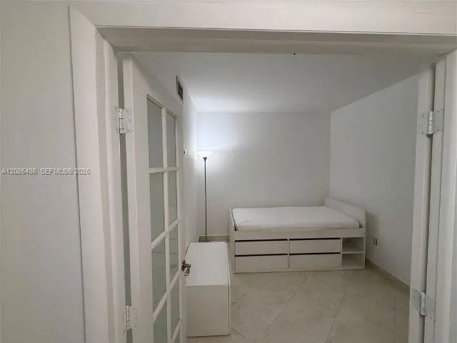 4 of 9 - 17555 Atlantic Boulevard #1103, Sunny Isles Beach, FL
