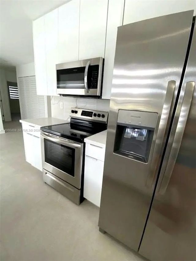 3 of 12 - 5431 W 8th Court, Hialeah, FL
