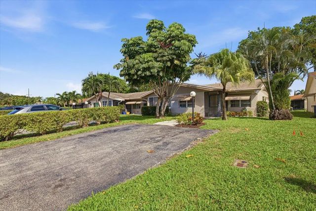 3 of 31 - 6069 La Palma Lane, Delray Beach, FL