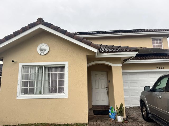 2 of 17 - 2441 Nw 14th Court, Fort Lauderdale, FL