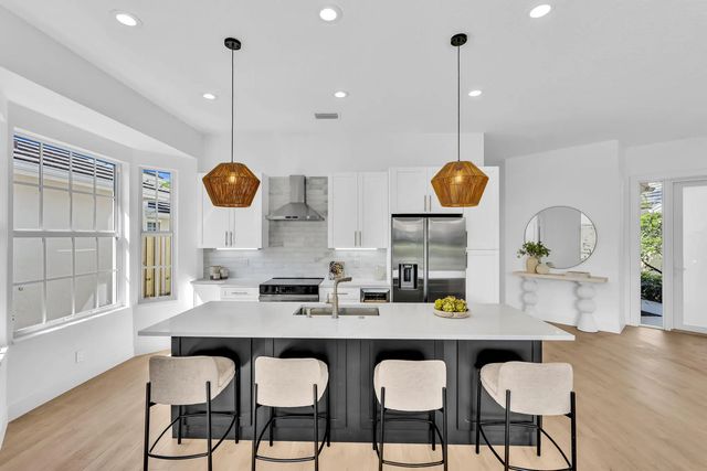 3 of 70 - 629 Masters Way, Palm Beach Gardens, FL