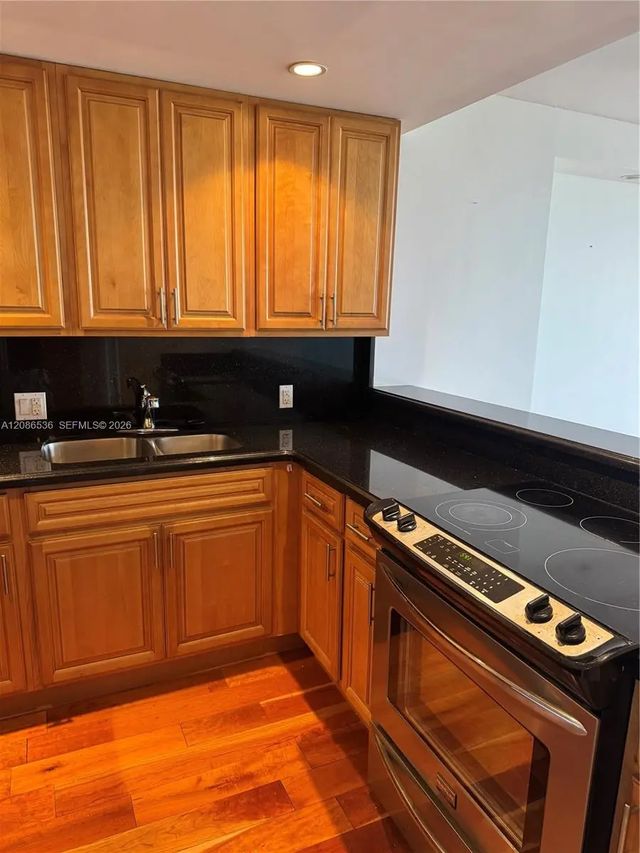 3 of 17 - 20379 W Country Club Drive #1937, Aventura, FL