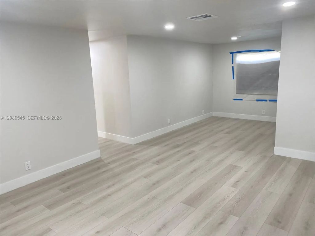 5010 Nw 22nd Street, Lauderhill