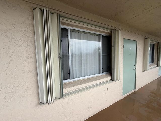 4 of 25 - 700 Village Green Court #314, Palm Springs, FL