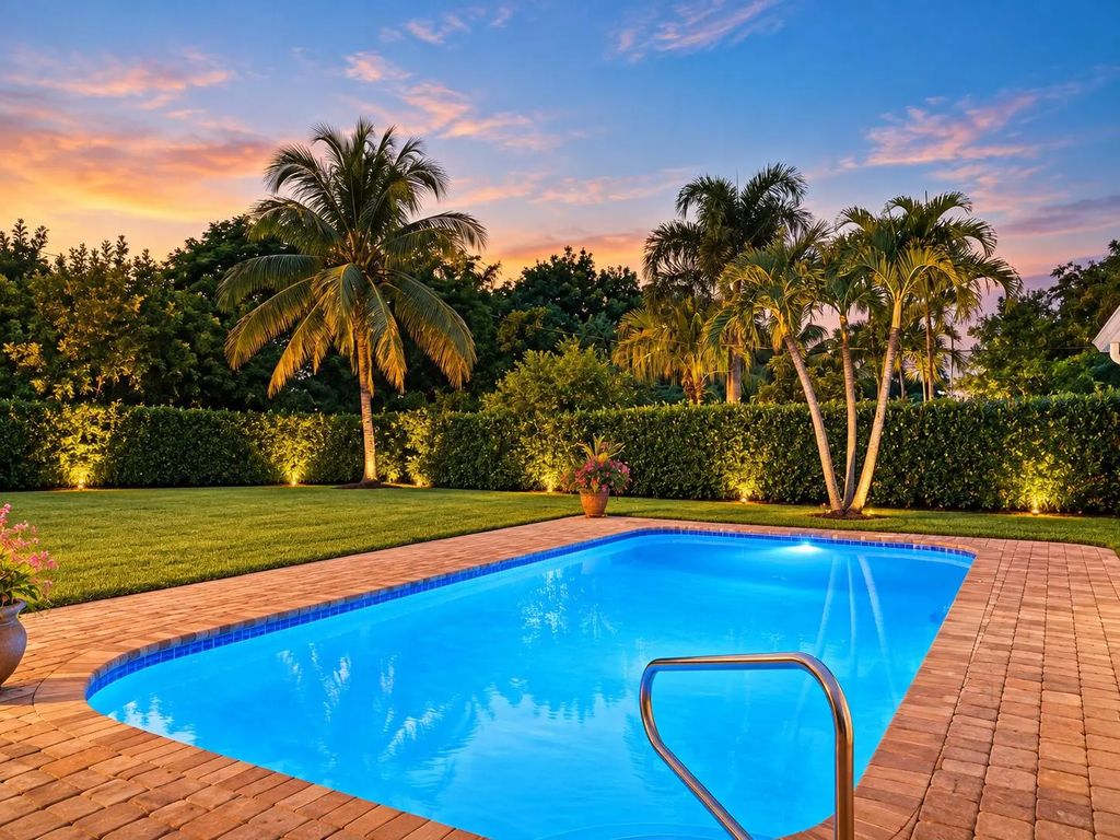 3904 Lowson Boulevard, Delray Beach