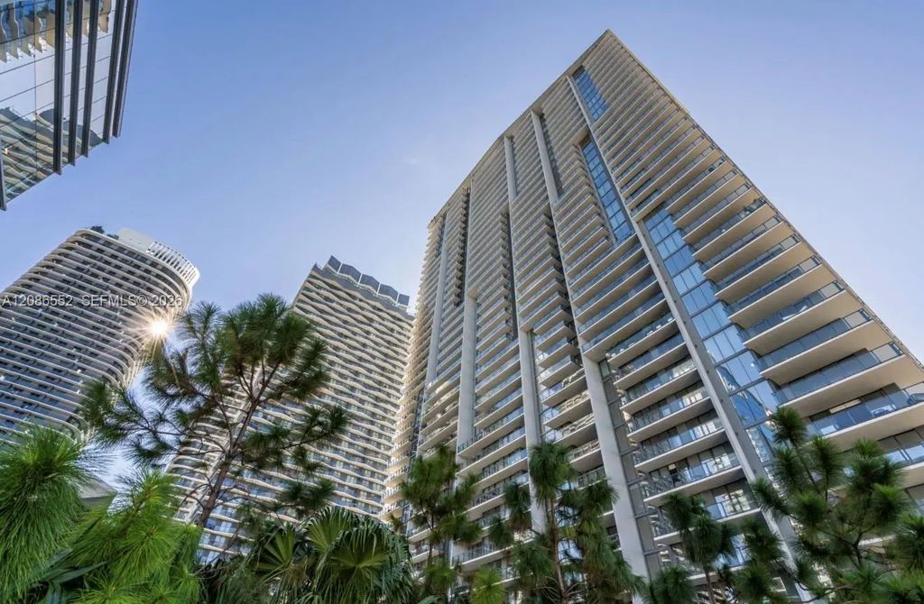 88 Sw 7th Street #2005, Miami