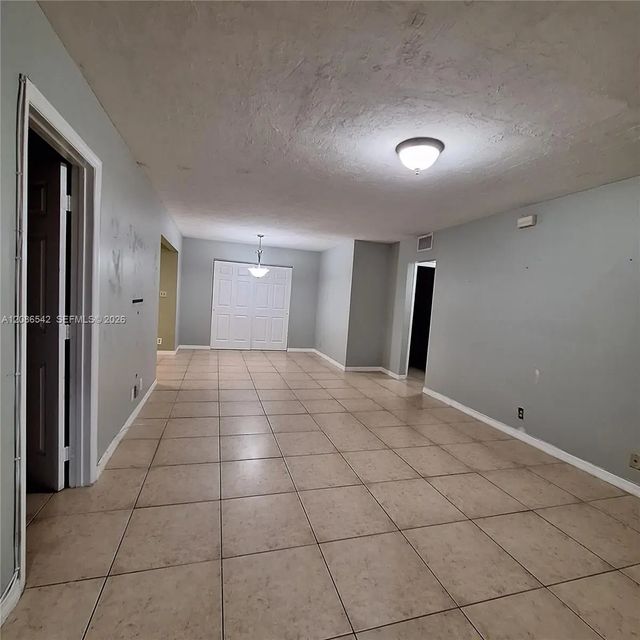 4 of 25 - 12850 Sw 43rd Drive #258-b, Miami, FL