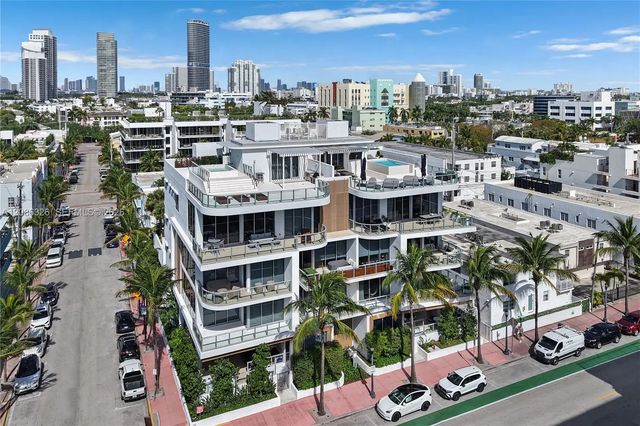 2 of 29 - 304 Ocean Drive #102, Miami Beach, FL