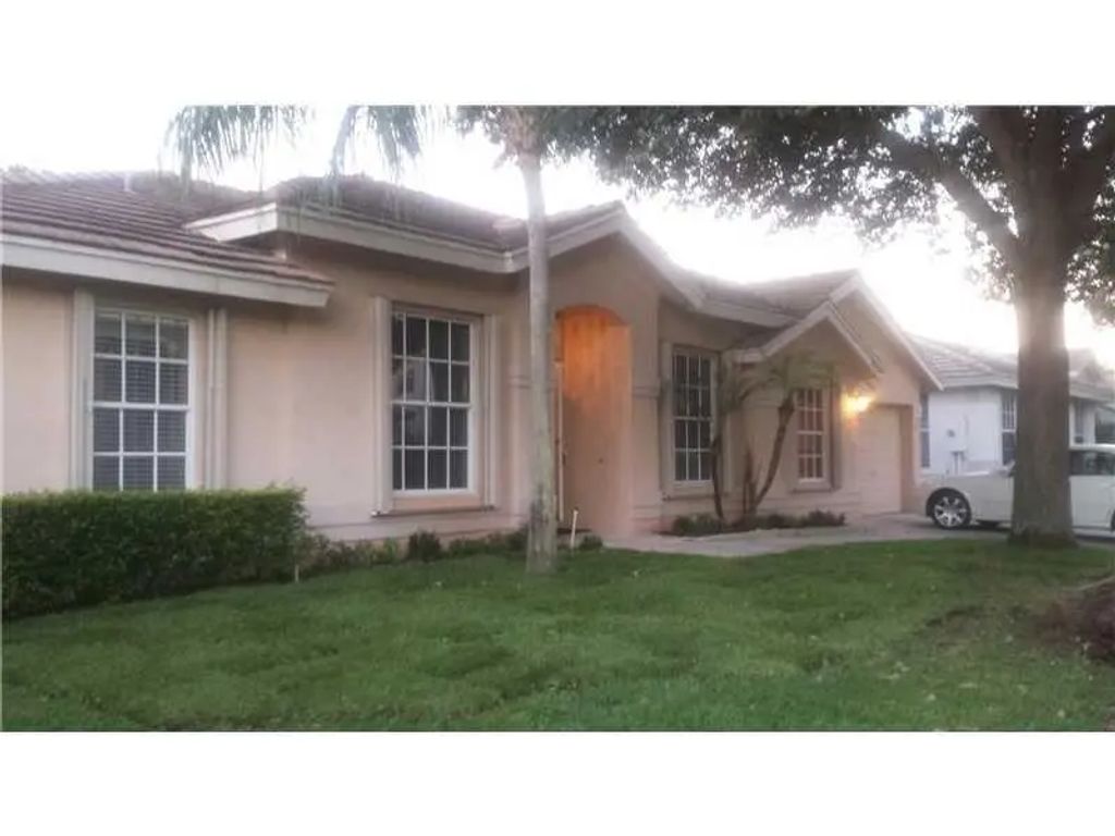 3529 Dunes Vista Drive, Pompano Beach