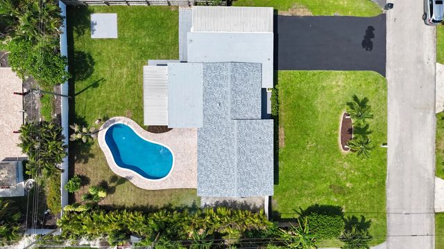470 Ne 45th Street, Boca Raton
