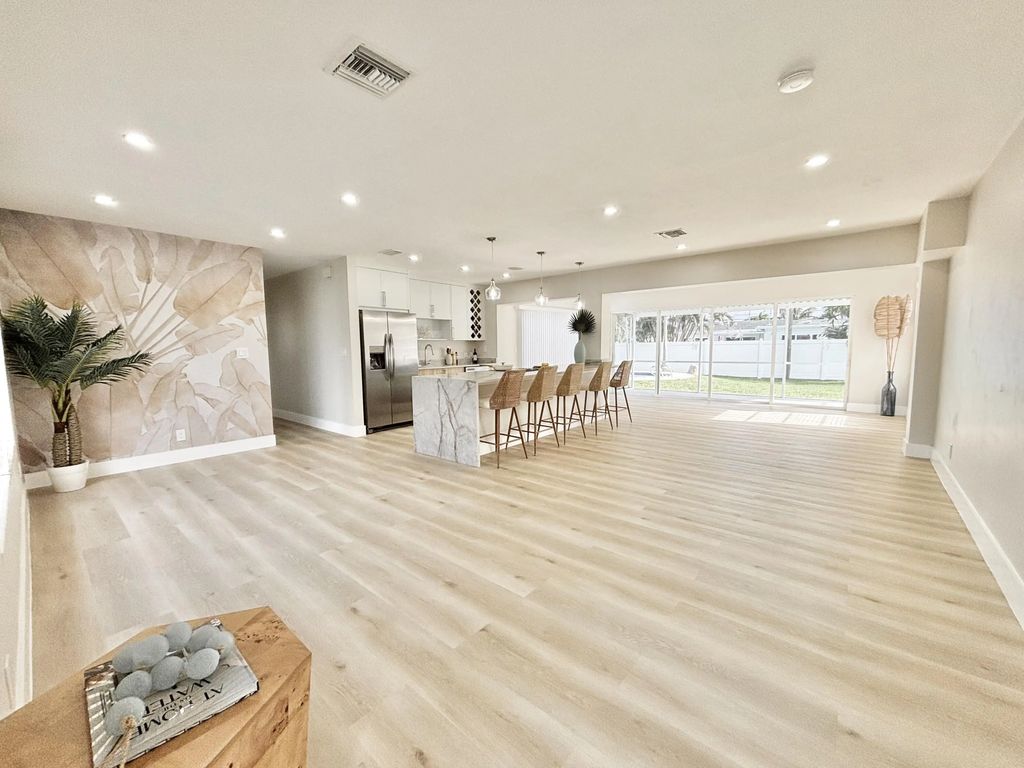 470 Ne 45th Street, Boca Raton