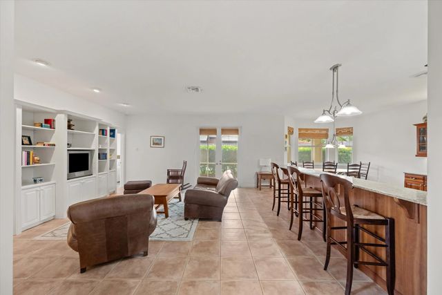 4 of 40 - 1211 Singer Drive, Singer Island, FL