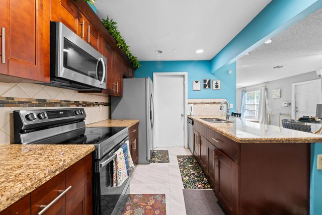 3 of 15 - 7838 Kimberly Boulevard, North Lauderdale, FL