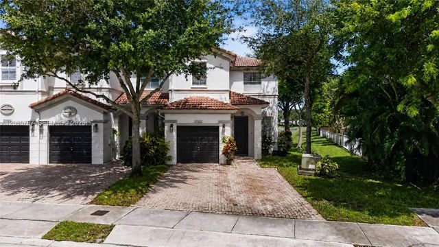 2 of 45 - 10861 Nw 79th Street, Doral, FL