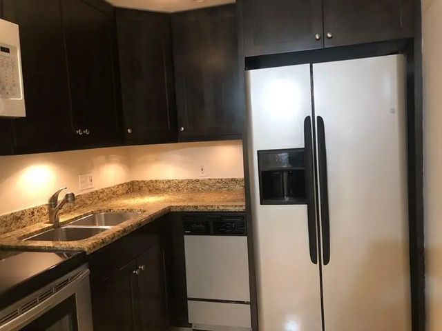 2 of 15 - 2424 Se 17th Causeway #103b, Fort Lauderdale, FL