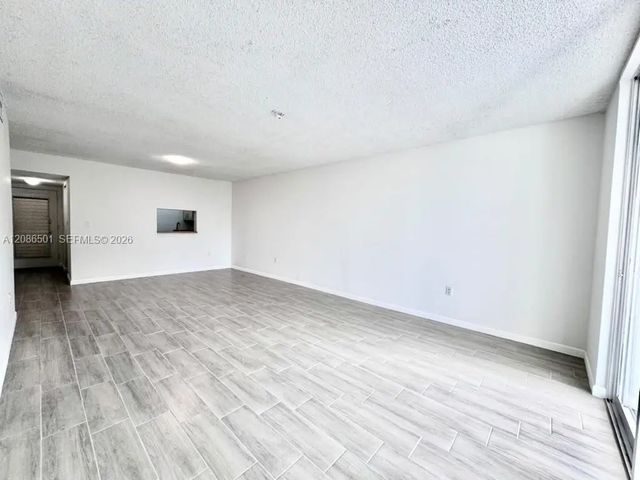 5 of 16 - 1800 Sw 81st Avenue #1204, North Lauderdale, FL
