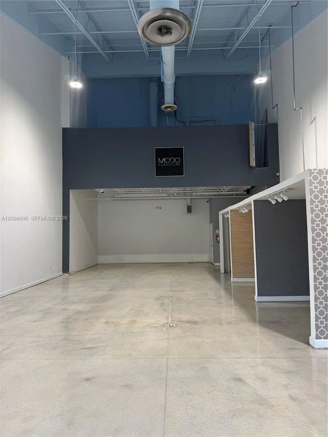 3 of 5 - N/A, Doral, FL