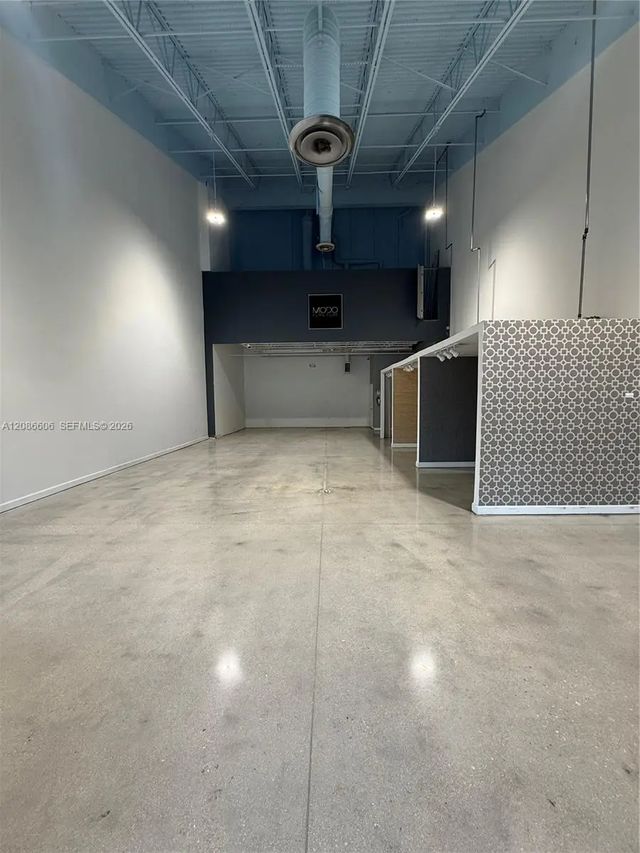 4 of 5 - N/A, Doral, FL
