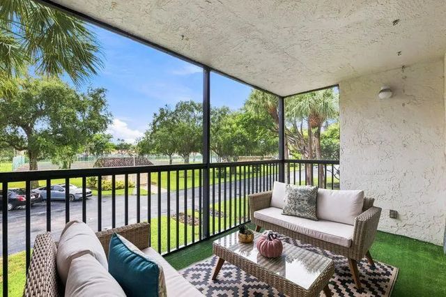 5 of 25 - 5260 Nw 2nd Avenue #unit 204, Boca Raton, FL