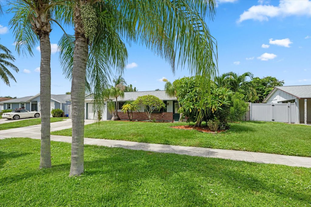 12069 Easterly Avenue, Palm Beach Gardens