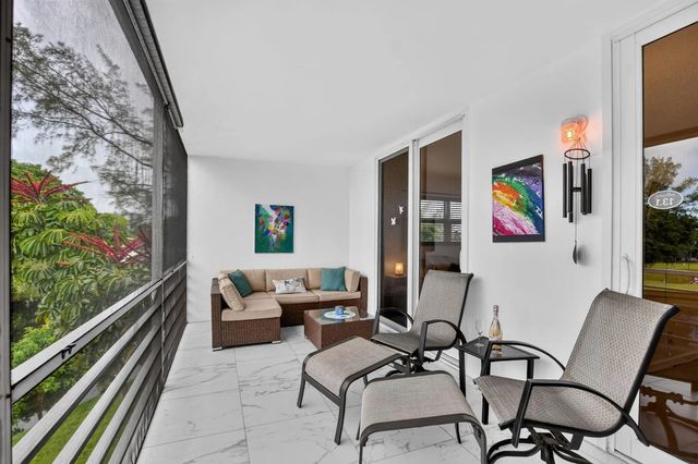 2 of 92 - 3121 Cambridge F #3121, Deerfield Beach, FL