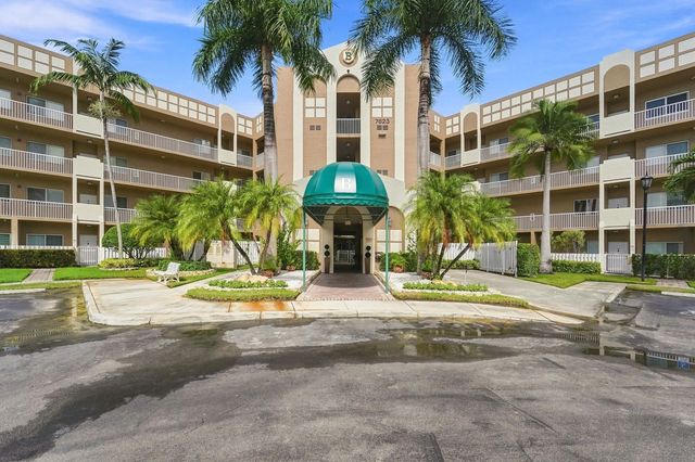 2 of 17 - 7623 Southampton Terrace #312, Tamarac, FL