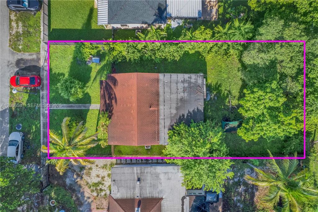855 Nw 130th Street, North Miami