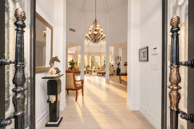 4 of 39 - 2344 Golf Brook Drive, Wellington, FL