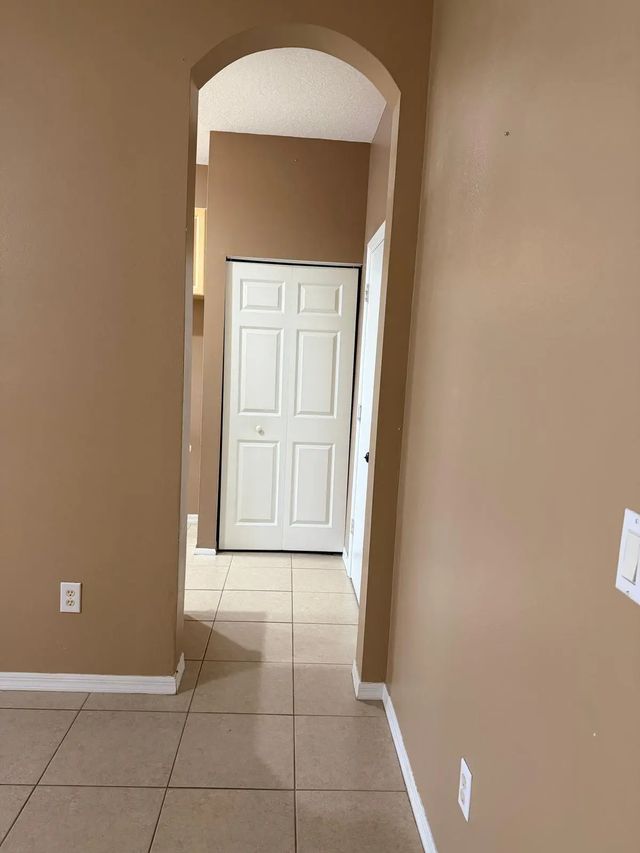 4 of 24 - 1510 Seminole Palms Drive, Greenacres, FL