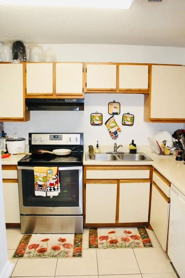 2238 80th Terrace #2238, Miramar