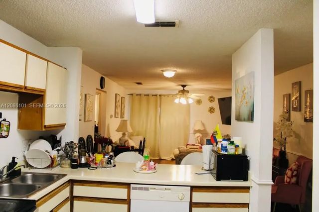 3 of 33 - 2238 80th Terrace #2238, Miramar, FL