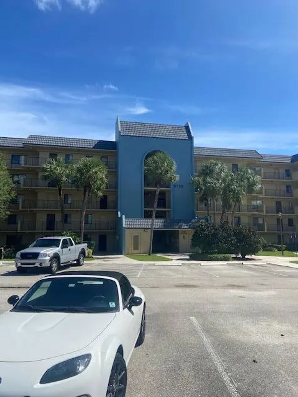 2786 Tennis Club Drive #205, West Palm Beach